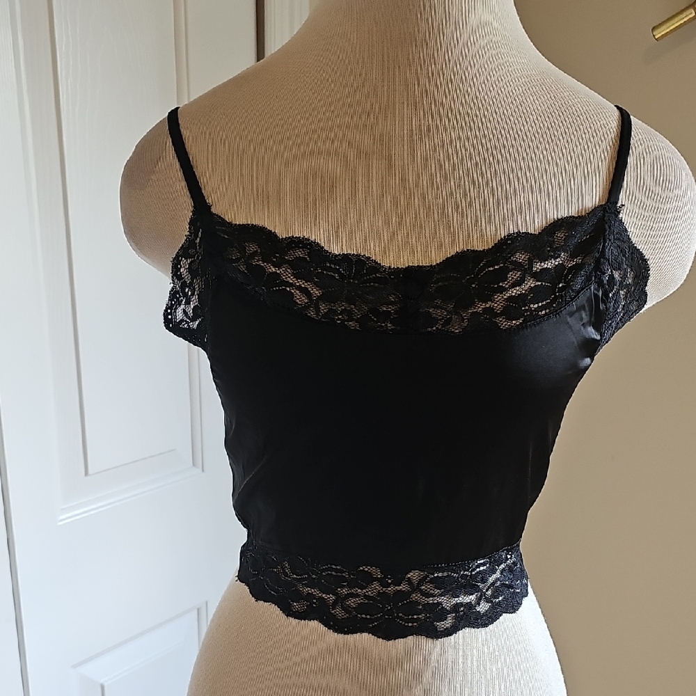 Forever 21 Lace Trim Cami Crop Top Womens Size OS Black Y2K Cotton Camisole